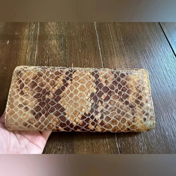 Michael Kors Continental wallet - Picture 8 of 14